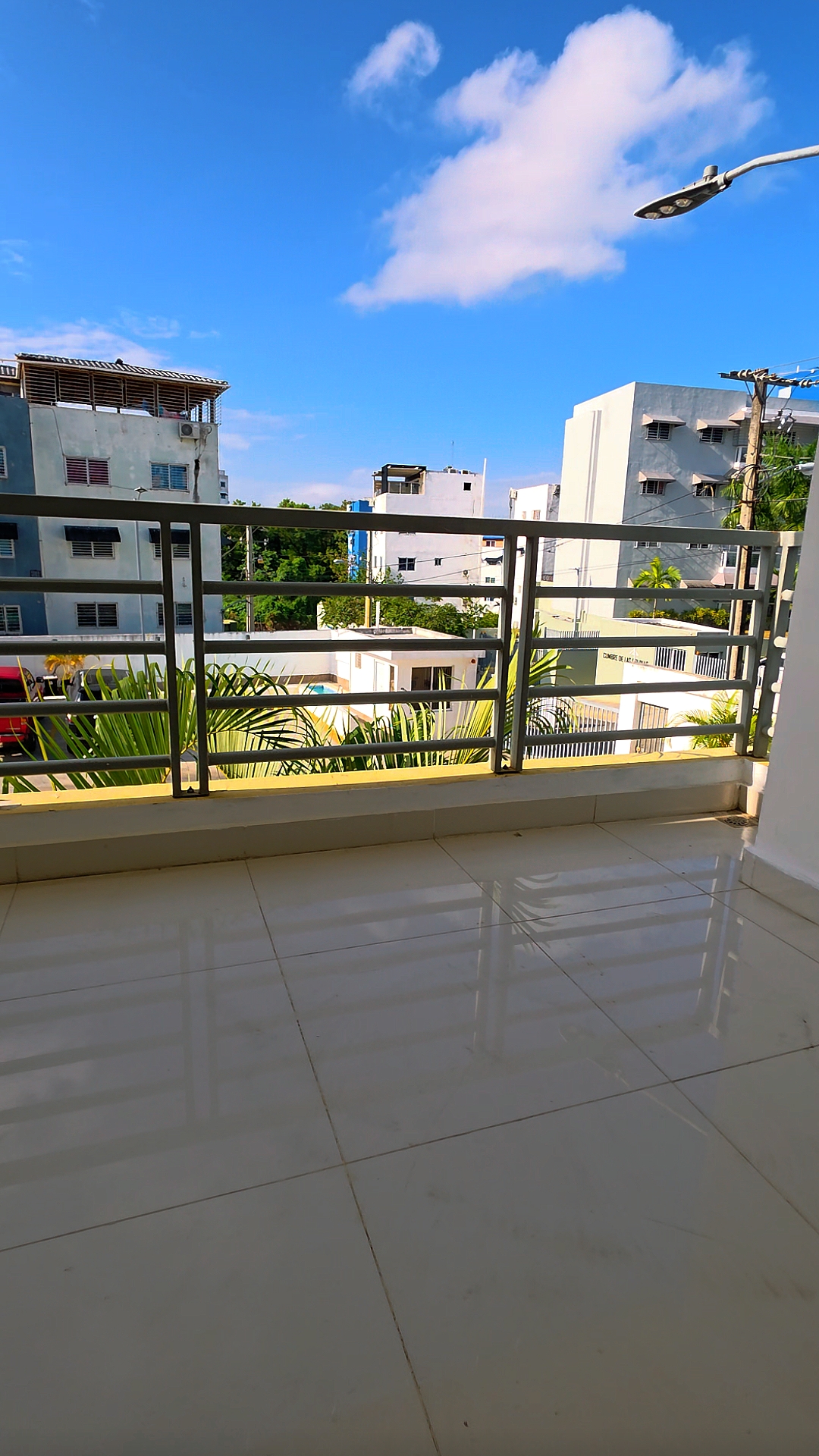 Apartamento 3 Habitaciones 2 Parqueos Piscina